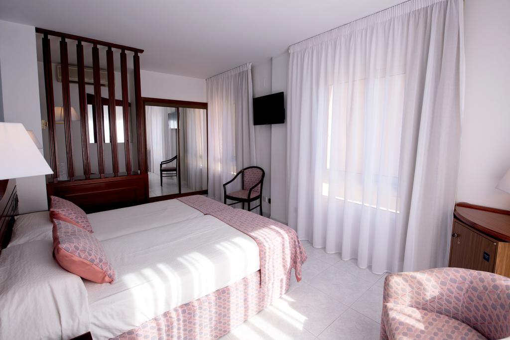 Hotel Placa Sant Feliu de Guíxols Exterior foto